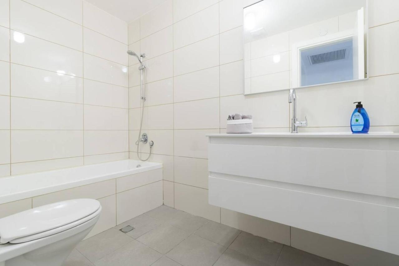 ירושלים Exclusive Two-Bedroom Apartment With Parking מראה חיצוני תמונה