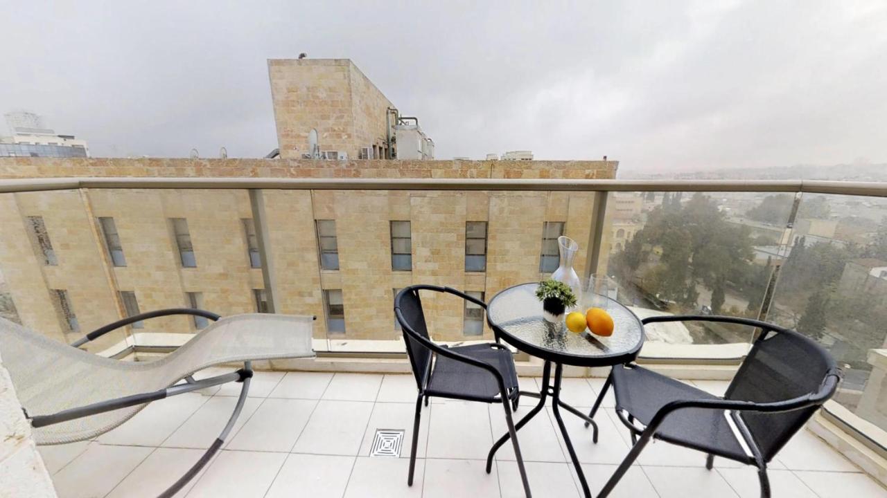 ירושלים Exclusive Two-Bedroom Apartment With Parking מראה חיצוני תמונה