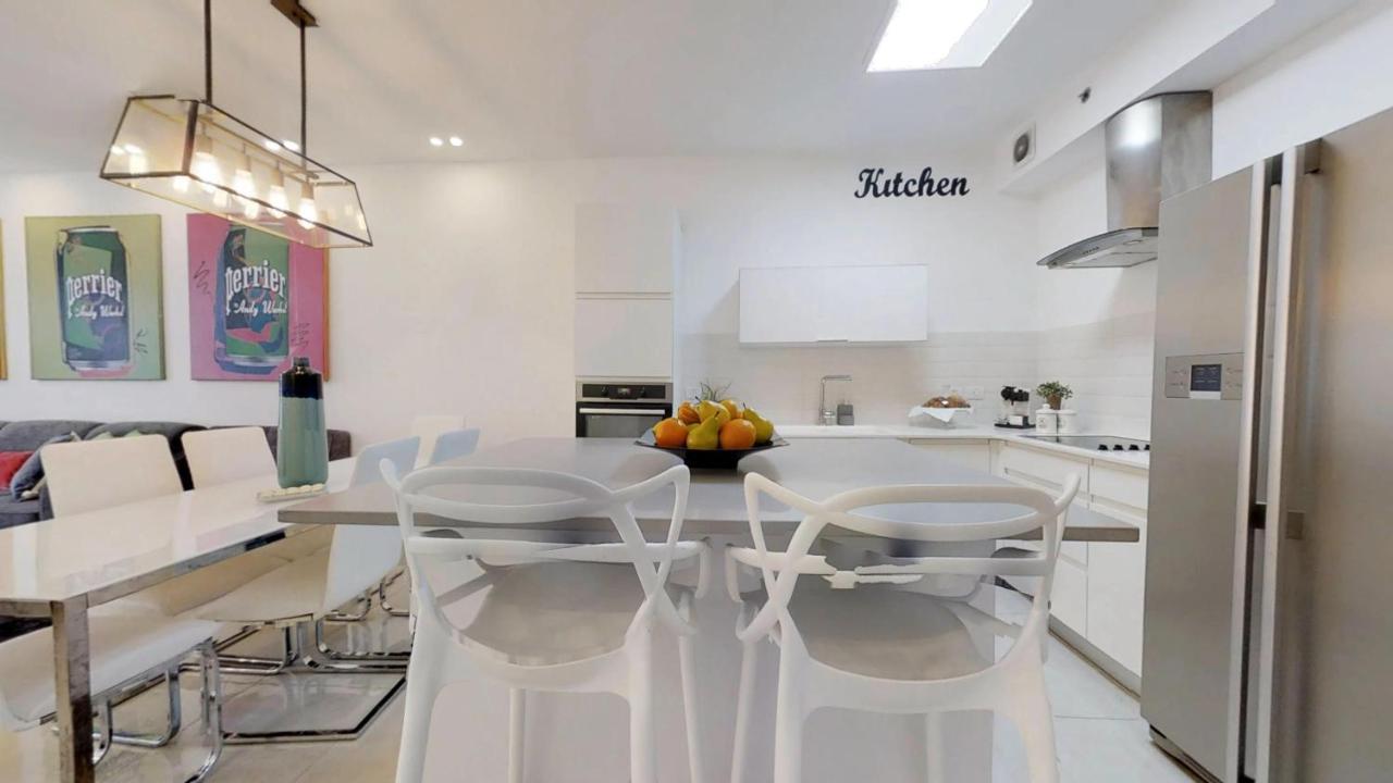 ירושלים Exclusive Two-Bedroom Apartment With Parking מראה חיצוני תמונה
